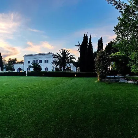 לינה וארוחת בוקר Casa Freda